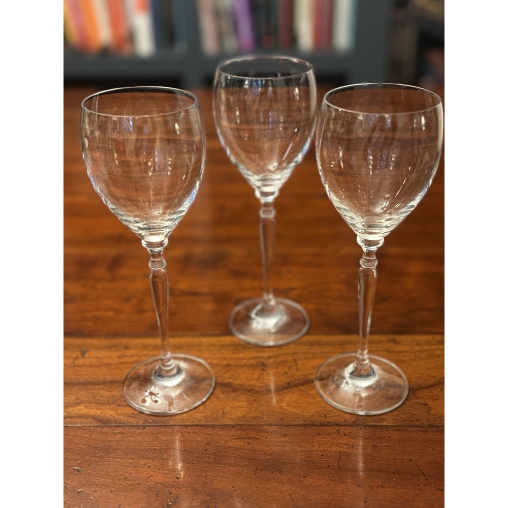 Set of 3 Venezia Wine Glasses by Mikasa 8 5/8" Hand Blown Glass - Picture 2 of 5
